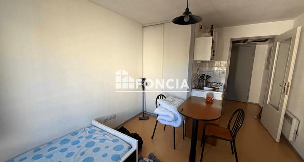 Location Studio meublé 19 m² - Villeurbanne 69100