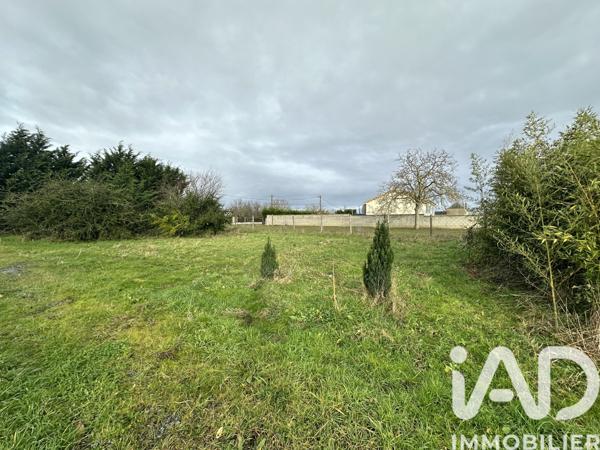 Terrain à vendre 2 459 m² Saint-Martin-de-Sanzay
