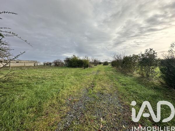 Terrain à vendre 2 459 m² Saint-Martin-de-Sanzay