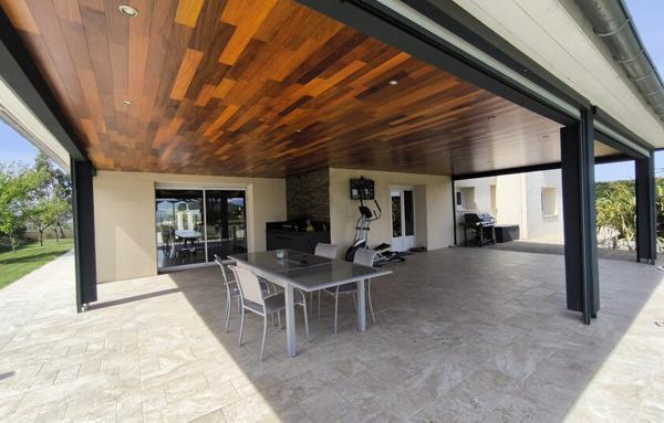 Maison de 270 m²