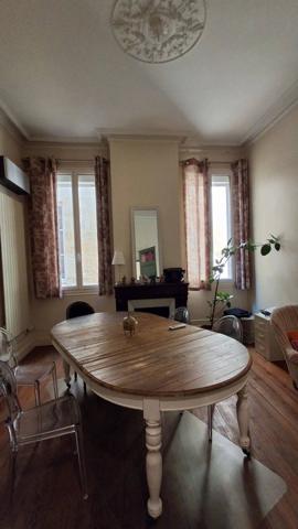 Location Chatrons 2 chambres un bureau