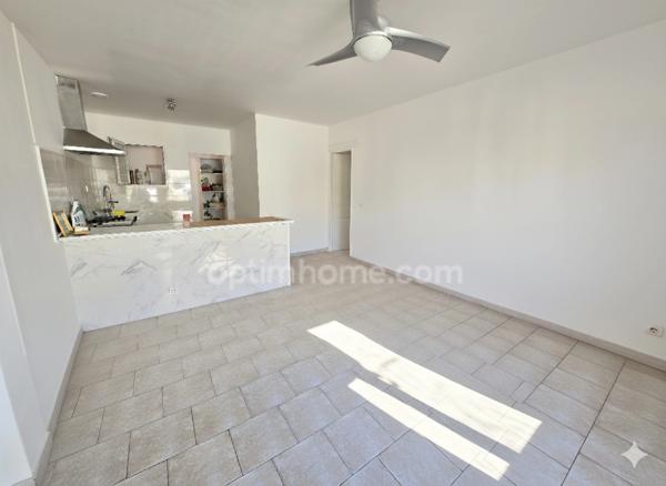 Appartement T3 rénové – Rez-de-chaussée – Port-de-Bouc – 100 m de la mer – Libre de locataire