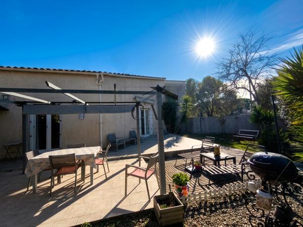 Ghisonaccia (20240) Belle villa individuelle T4 de 140m² rénovée avec jardin et double terrasse à deux pas de la mer