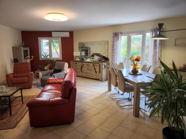 Ghisonaccia (20240) Belle villa individuelle T4 de 140m² rénovée avec jardin et double terrasse à deux pas de la mer