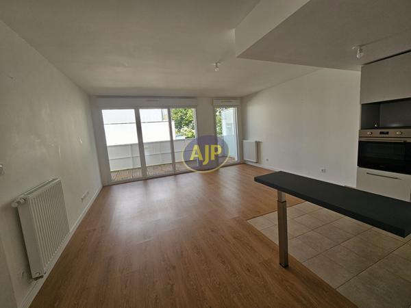 Location appartement Saint Herblain : 1 084 € - AJP Immobilier Nantes Sud