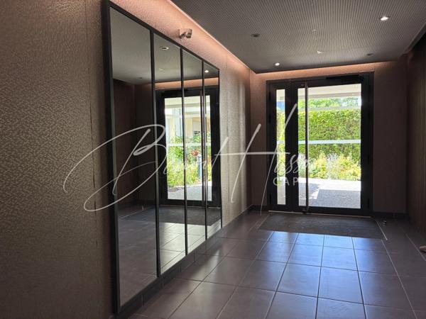 Appartement T2 de 42.86m² avec balcon de 5.48m² (parking inclus)