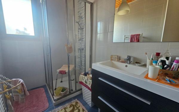 Maison à vendre    3 pièces • 84 m2 Meschers-sur-Gironde