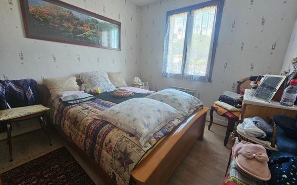 Maison à vendre    3 pièces • 84 m2 Meschers-sur-Gironde
