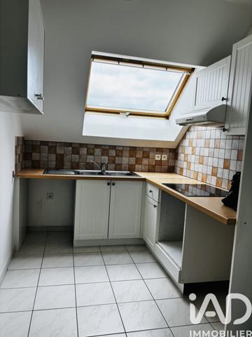 Location appartement 3 pièces 60 m² Corbeil-Essonnes