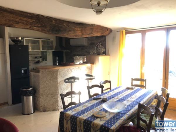 Maison 5 pièce(s) 3 chambre(s) 165 m²