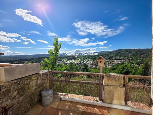 Pierrevert MDV avec terrasse et balcon, 6 pièces 144 m2