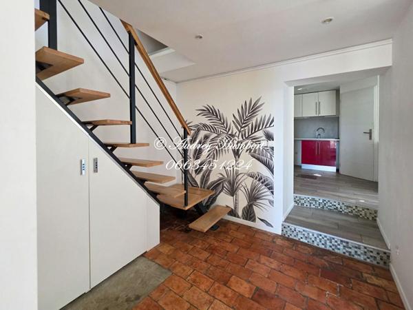 Pierrevert MDV avec terrasse et balcon, 6 pièces 144 m2