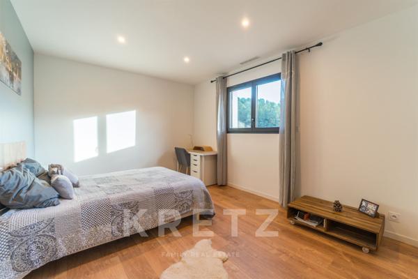 Villa contemporaine avec vue panoramique