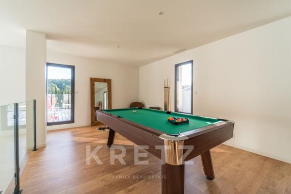 Villa contemporaine avec vue panoramique