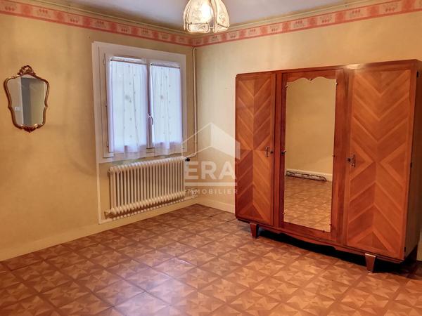 Sainte-Foy-la-Grande, appartement 4 pièces à pied de toutes commodités