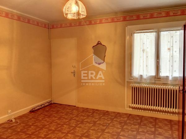 Sainte-Foy-la-Grande, appartement 4 pièces à pied de toutes commodités