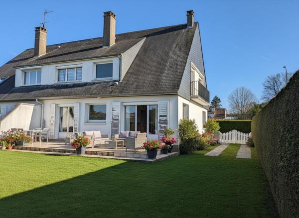 Jolie pavillon centre