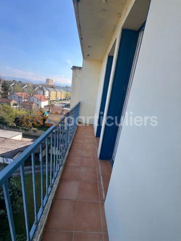 Vente
                Appartement63 m² - 3 Pièces -
                    TARBES (65000)