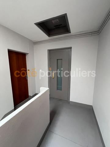 Vente
                Appartement63 m² - 3 Pièces -
                    TARBES (65000)