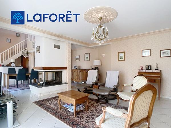 Achat maison près de PLOUHINEC - 6 pièce(s) - 130 m² - 420 000 €