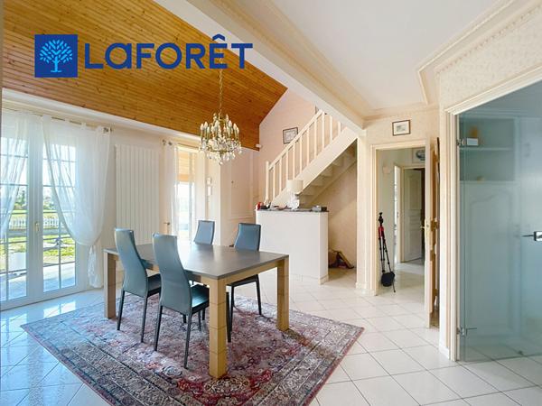 Achat maison près de PLOUHINEC - 6 pièce(s) - 130 m² - 420 000 €