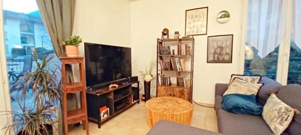 Collonges (01550) Appartement T3 avec Garage Collonges