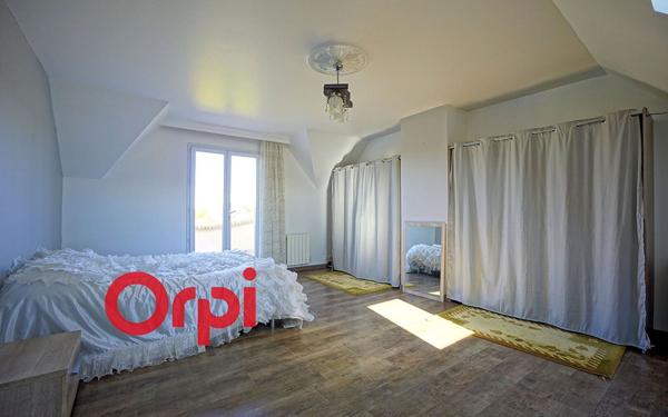 Maison à vendre    6 pièces •  Bernay