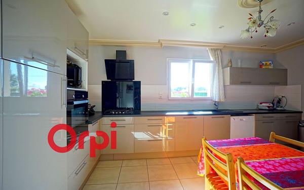 Maison à vendre    6 pièces •  Bernay