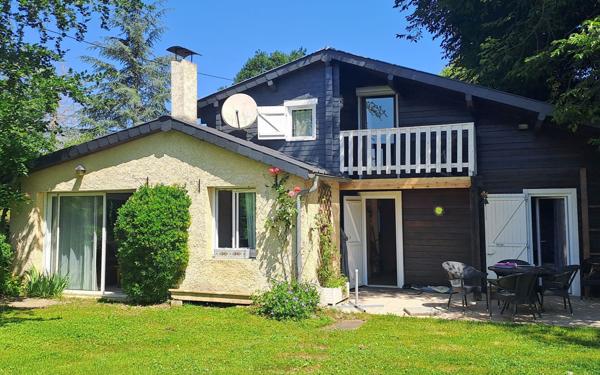 Maison à vendre    7 pièces •  Asson