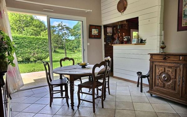 Maison à vendre    7 pièces •  Asson