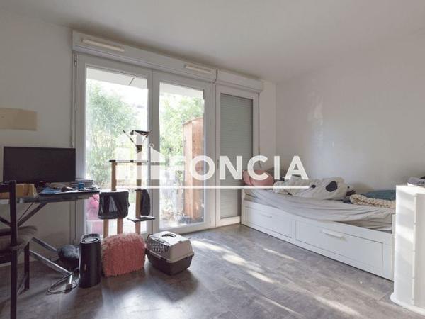 À vendre Studio 25 m² - Corbeil-essonnes 91100