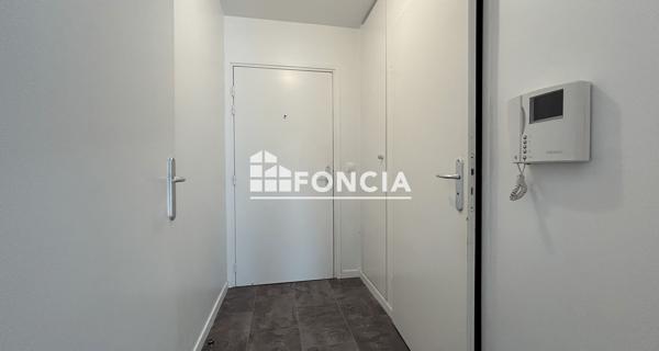 À vendre Studio 25 m² - Corbeil-essonnes 91100