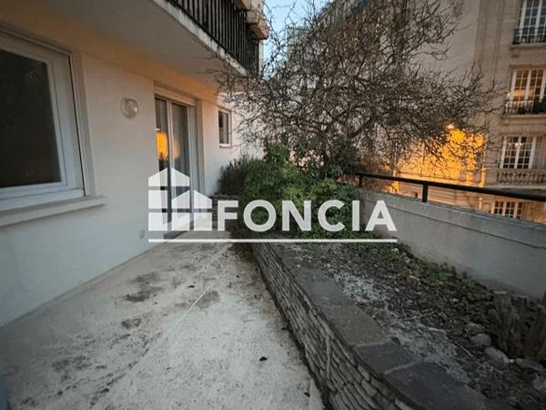 Location Appartement 5 pièces 131.02 m² - 132 AVENUE EMILE ZOLA Paris 75015