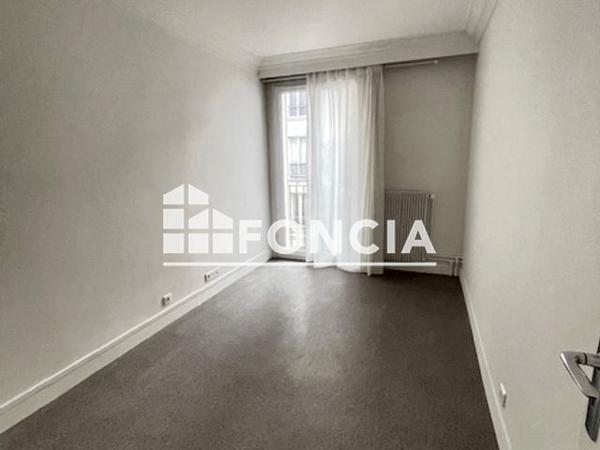 Location Appartement 5 pièces 131.02 m² - 132 AVENUE EMILE ZOLA Paris 75015