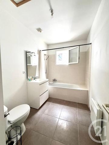 Appartement F2 à vendre  2 pièces - 36,09 m2 LA CRAU - 83