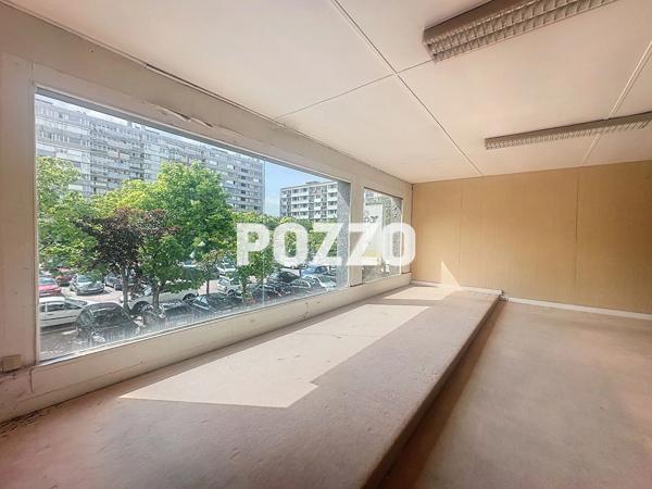 A VENDRE - LOCAL COMMERCIAL - CHERBOURG CENTRE CHERBOURG EN COTENTIN