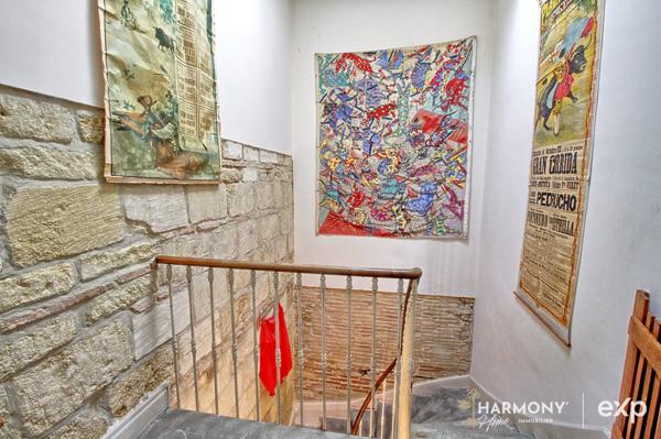 Demeure bourgeoise de caractère – 400 m² – jardin avec piscine chauffée