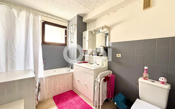 Appartement à vendre    3 pièces • 66,69 m2 Gréolières
