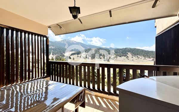 Appartement à vendre    3 pièces • 66,69 m2 Gréolières