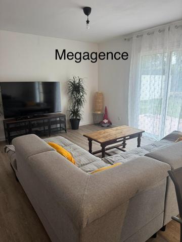 Maison à SOLLIES-PONT, 83210 - 4 pièces 105m²