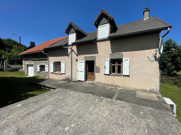 MAISON DE CAMPAGNE AU CALME Saint-Étienne-de-Chomeil (15400)