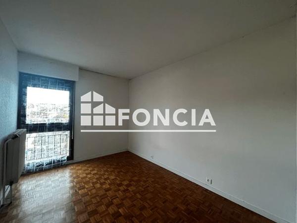 Location Appartement 3 pièces 63 m² - SQUARE MICHELET Albi 81000