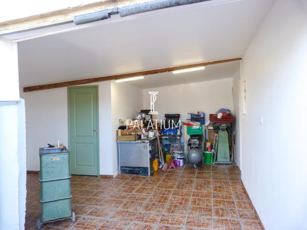 Maison de village avec terrasse et garage