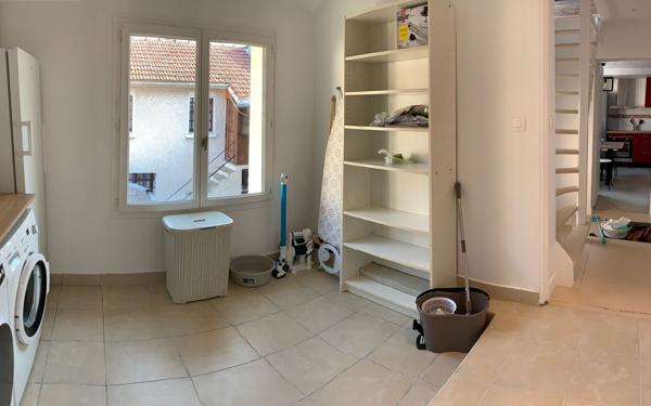 Appartement à louer    1 pièce • 16,63 m2 Champs-sur-Marne