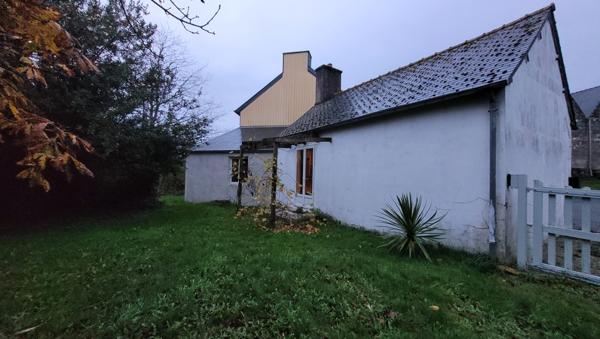 Ensemble de deux maisons de charme dans un bourg authentique