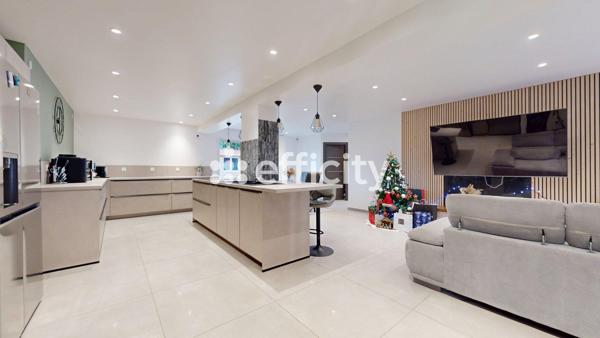 Maison 5 pièces - 134 m² Exclusivité efficity