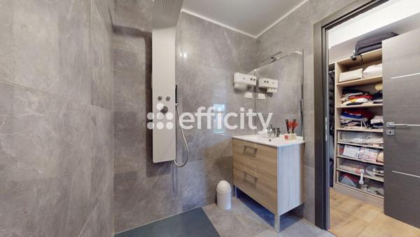 Maison 5 pièces - 134 m² Exclusivité efficity