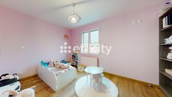 Maison 5 pièces - 134 m² Exclusivité efficity