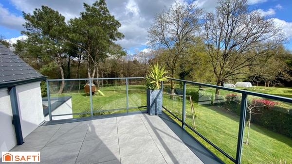 Maison contemporaine récente entre nature et confort