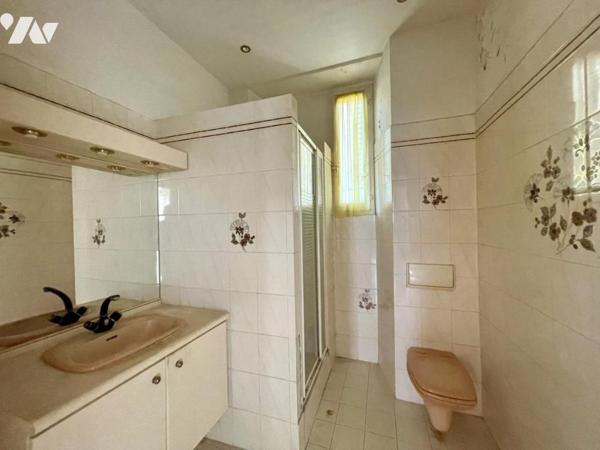 Menton Centre-ville vaste 3 pièces de 76 m² possibilité 4 pièces 